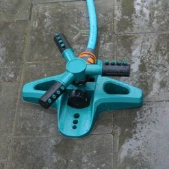 BENOBBY KIDS 360-Grad-verstellbarer 3-Arm-Rotationssprinkler Grasrasen-Selbstbewässerungssprinklerdüsen Gartenbewässerungsgerät Landwirtschaft, Grün, 1 Stück -Automatische Bewässerung Verkäufe 64375248 4